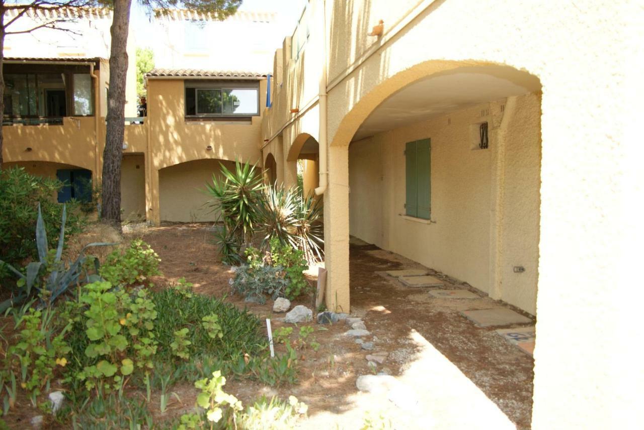 Studio Cosy Balneo Avec Jardin Le Barcarès Kültér fotó